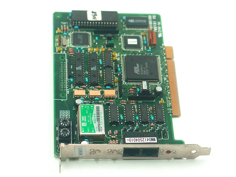 10100100 TW2131 V2 DIW-M carte mère
