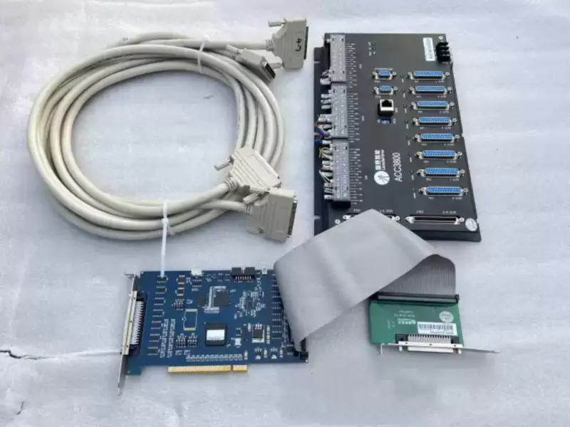 Leadshine DMC3800 Montion Control Card avec ACC3800 Wiring Terminal Board