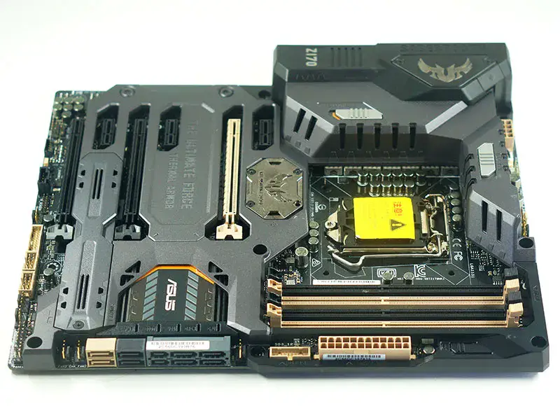 Carte mère Asus SABERTOOTH Z170 MARK 1