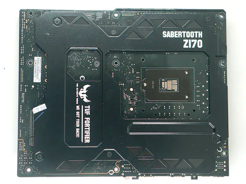 Carte mère Asus SABERTOOTH Z170 MARK 1
