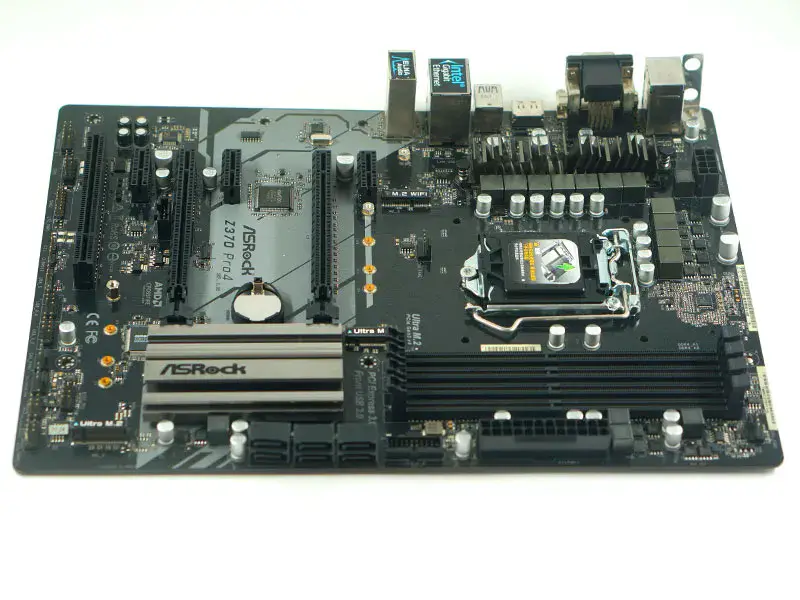 Carte mère Asrock Z370 Pro4