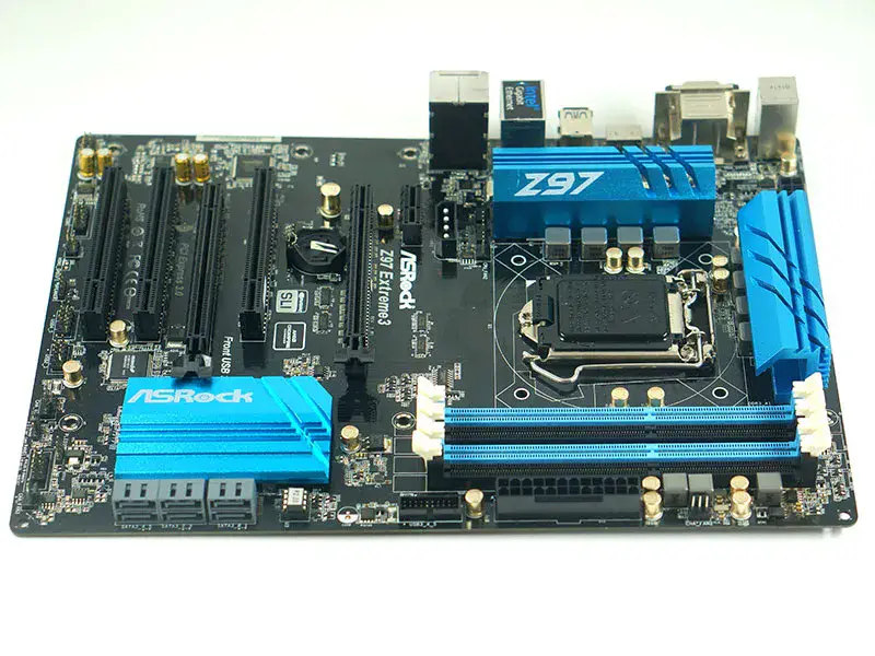 Carte mère Asrock Z97 Extreme3 LGA 1150
