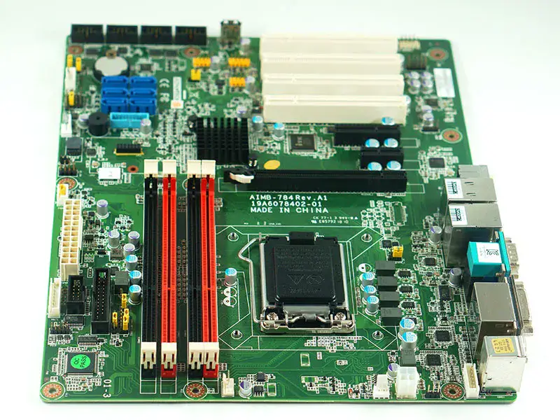 Carte mère Advantech AIMB-784G2-00A1E