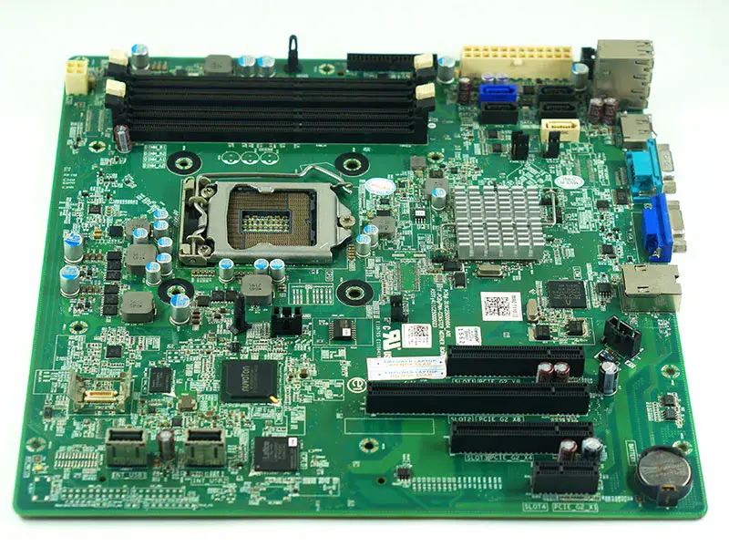 DELL PowerEdge T110 II Carte mère PM2CW W6TWP 2TW3W 15TH9