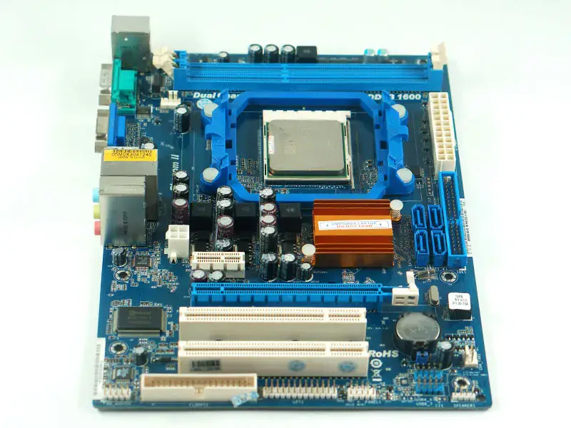 Carte mère Asrock AM3 intégrée petite N68-S3 UCC