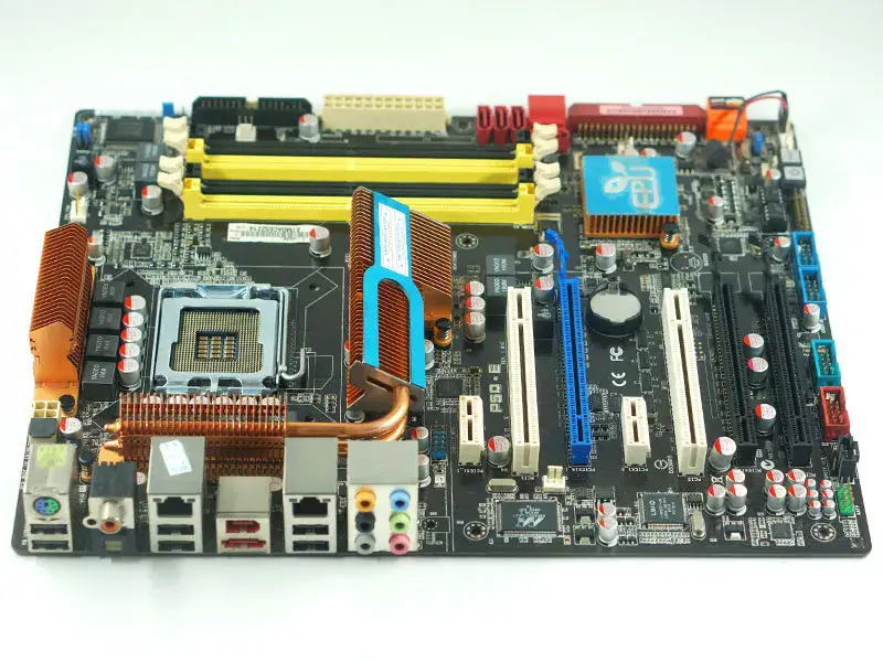Carte mère Asus P5Q-E P45 LGA775 ATX