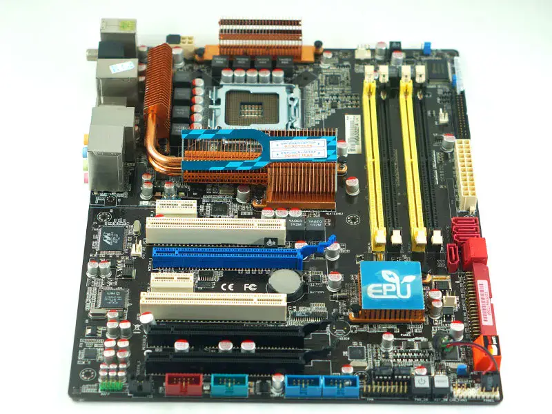 Carte mère Asus P5Q-E P45 LGA775 ATX