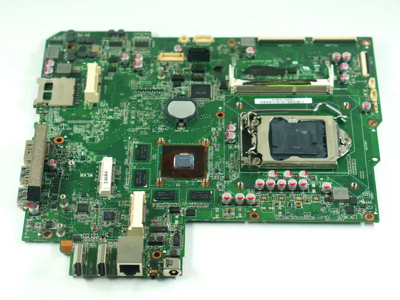 Carte mère Asus ET2300I