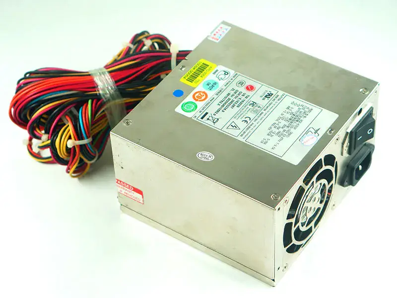 ZIPPY HG2-6350 Alimentation