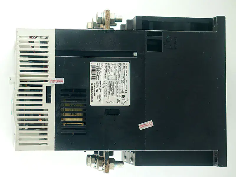 SIEMENS 3RW4443-6BC44 démarreur progressif