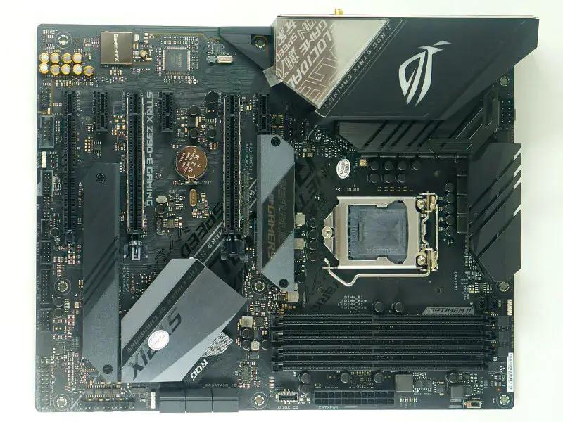 Carte mère Asus ROG STRIX Z390-E GAMING