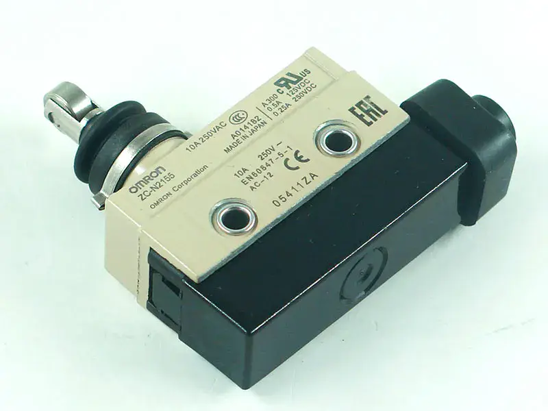 Commutateur Omron ZC-N2155