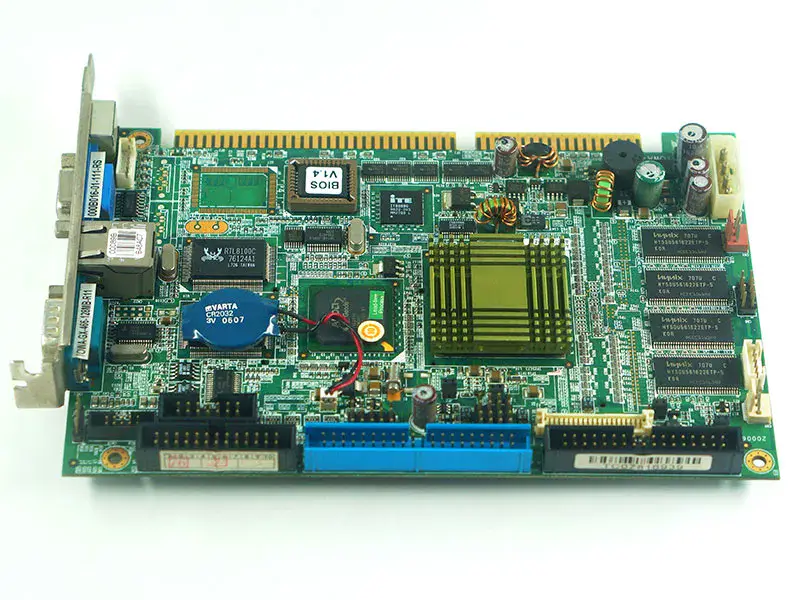 Carte mère IEI IOWA-GX-466-128MB-R11