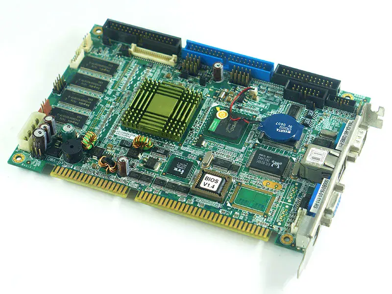 Carte mère IEI IOWA-GX-466-128MB-R11