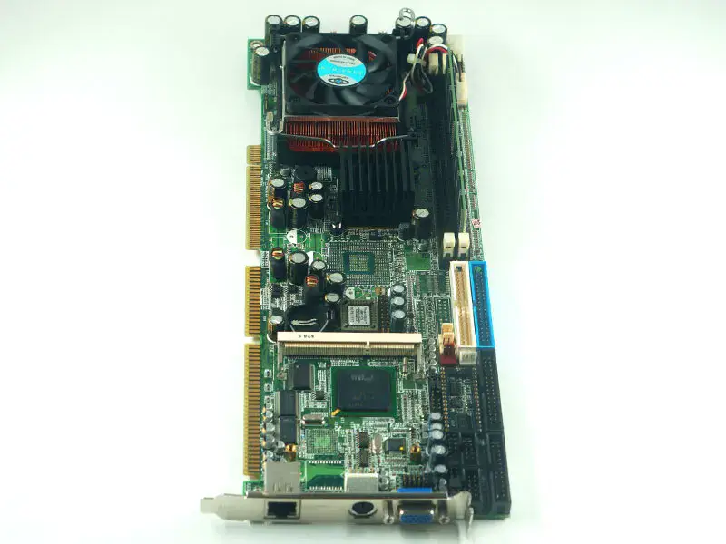 Carte mère ibase IB820H