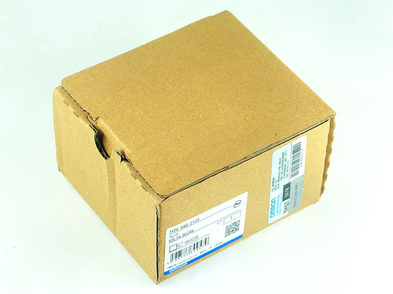 Relais Omron G4Q-212S DC24V