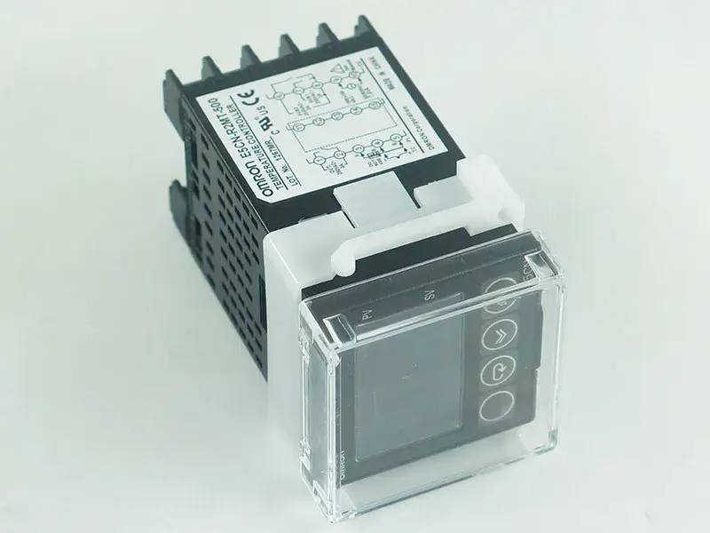 Thermostat OMRON E5CN-R2MT-500