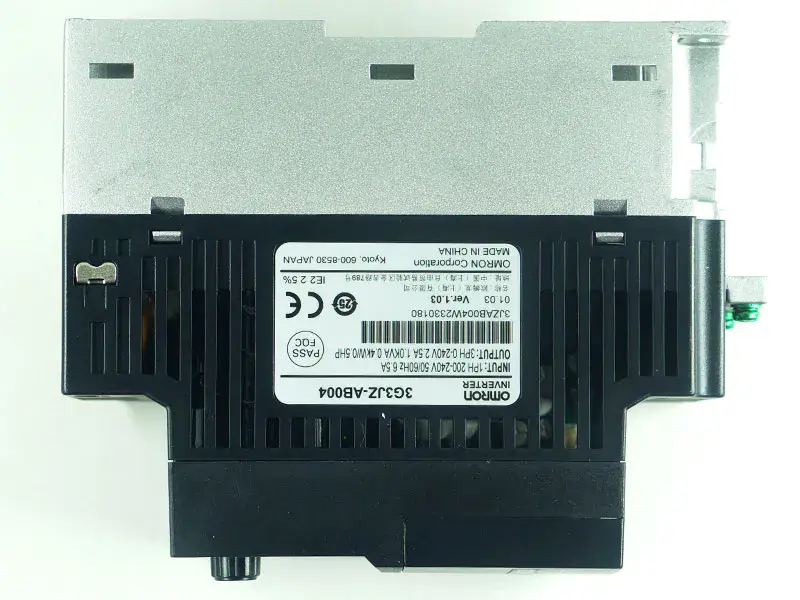 Omron 3G3JZ-AB004 Module PLC