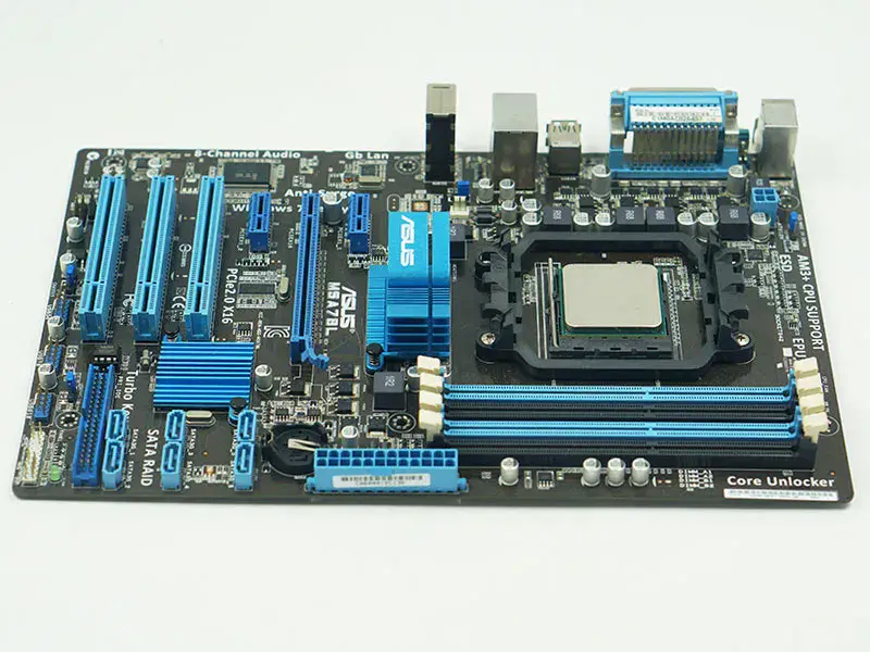 Carte mère Asus M5A78L 760G AM3+ ATX