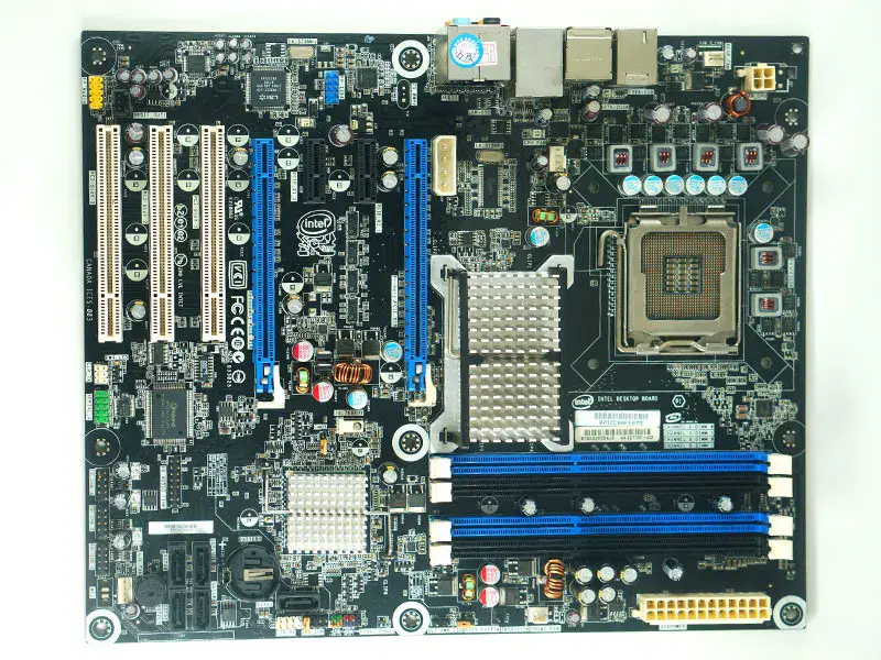 Carte mère Intel DP45SG