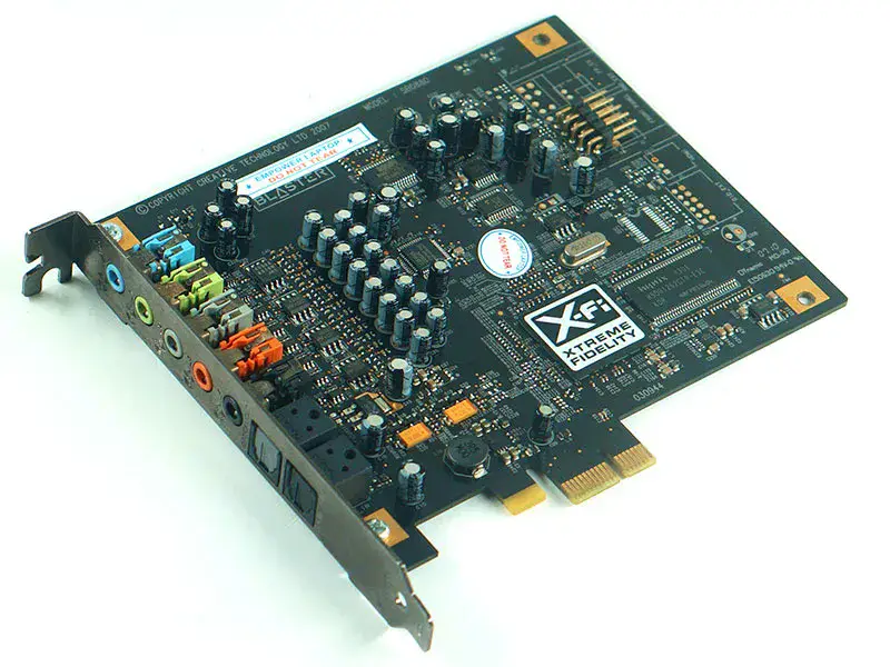 Carte son Creative SB0880
