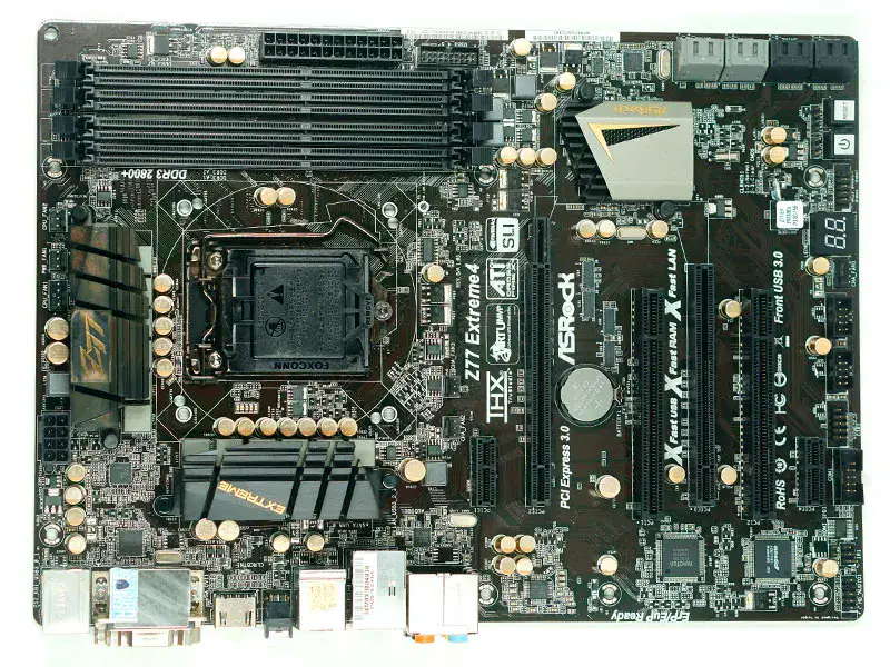 Carte mère Asrock Z77 Extreme4