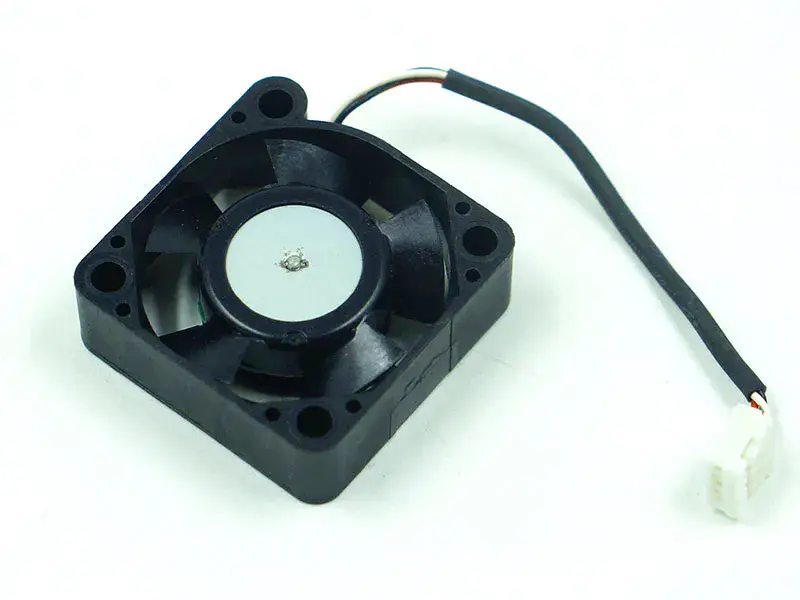 NMB-MAT 1204KL-04W-B59 Ventilateur