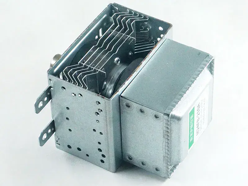 Magnétron pour four à micro-ondes Galanz M24FB-210A = OM75S31GAL01 Magnétron pour four à micro-ondes Pièces détachées