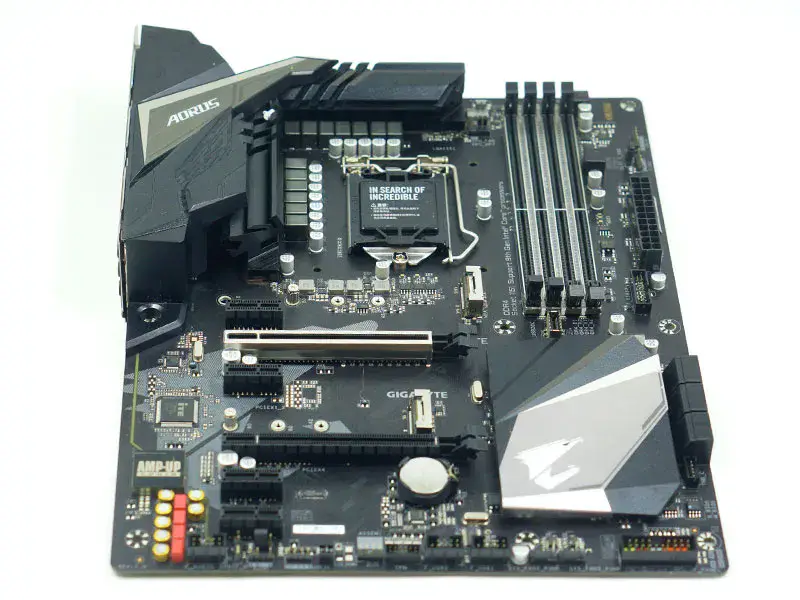 Carte mère Gigabyte GA Z390 AORUS ELITE