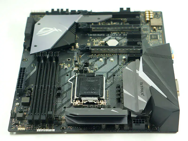Carte mère Asus STRIX Z370-F GAMING
