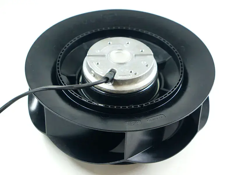 Ventilateur Ebmpapst R2E225-RA92-34