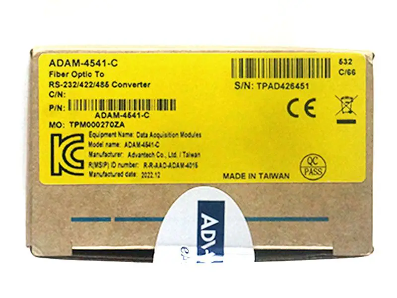 Advantech ADAM-4541-C Convertisseur fibre optique vers RS-232/422/485