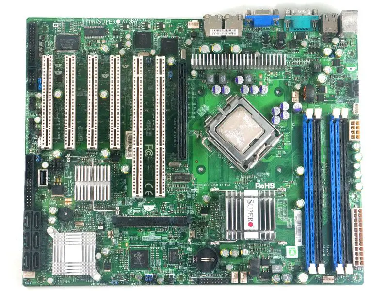 Carte mère SuperMicro X7SBA
