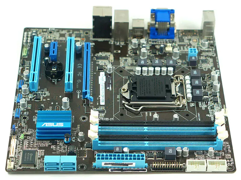 Carte mère Asus P7H55-M/BM5275/DP