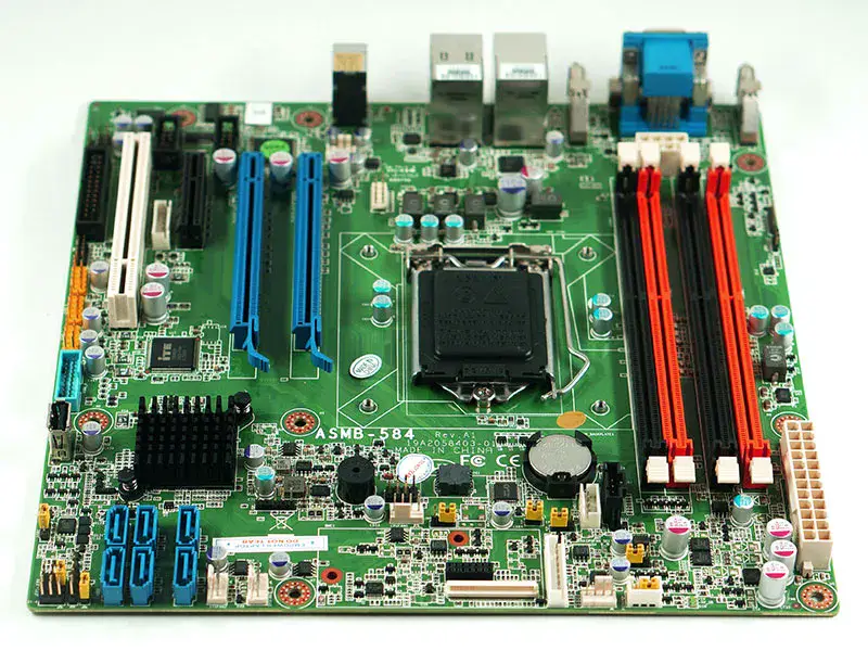 Advantech ASMB-584 REV.A1 ASMB-584G2 19A2058403-01 Carte mère