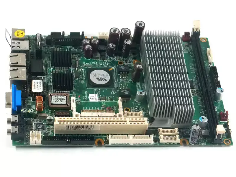 Carte mère NEXCOM EBC580 REV:D EBC580-E10