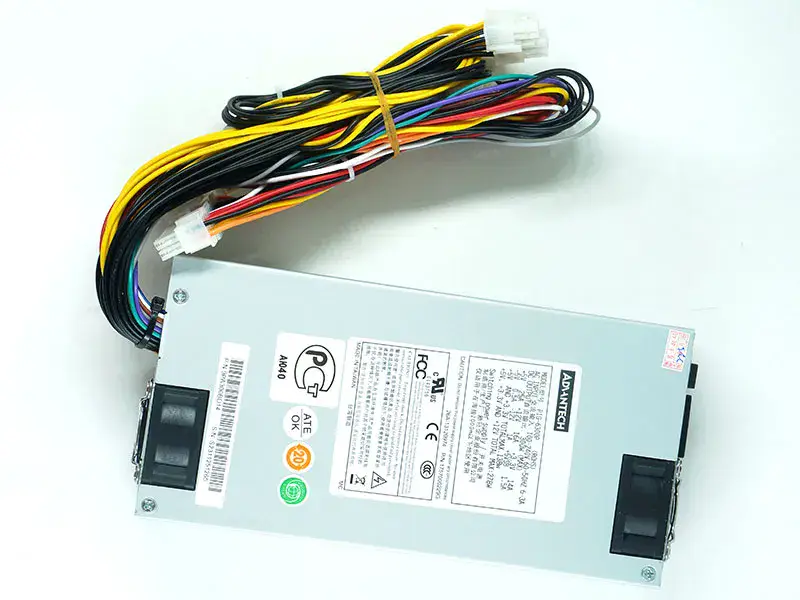 Advantech P1G-6300P Alimentation électrique