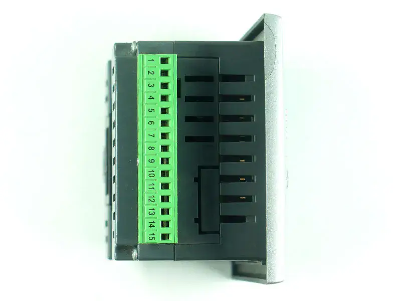 Panneau IHM UNITRONICS V130-33-T2