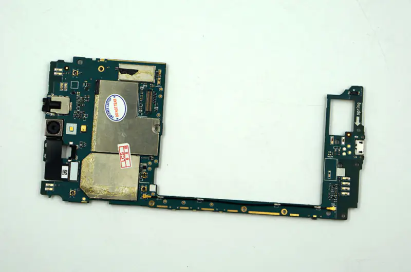 Carte mère Sony Xperia C5 E5533 E5563 débloquée avec puces