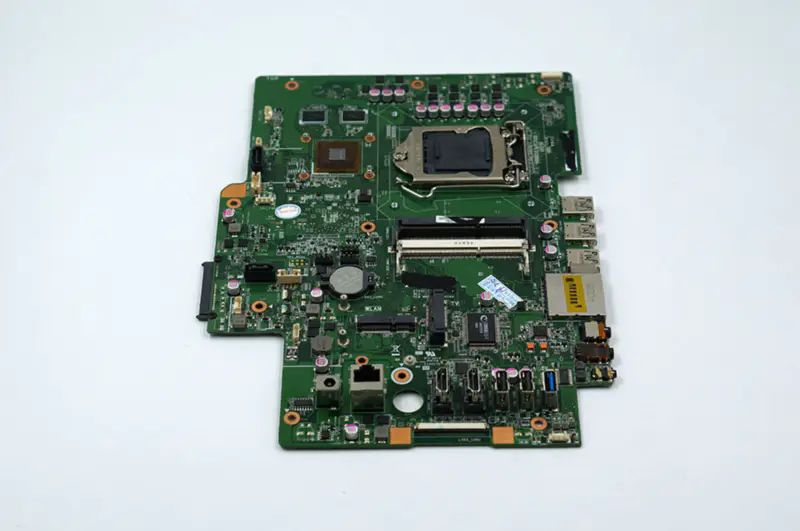 Carte mère Asus ET2311I