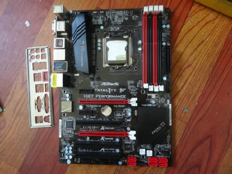 Carte mère Asrock Fatal1ty H87 Performance