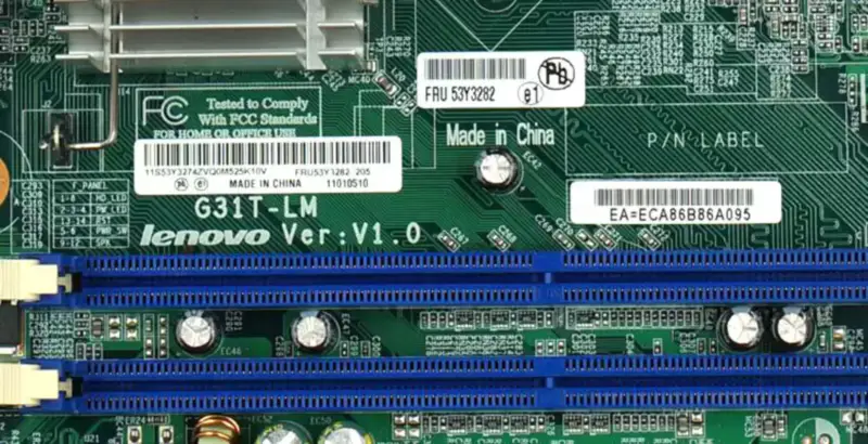 Carte mère Lenovo G31T-LM V1.0 T4900V M6900 45C2882 53Y3282
