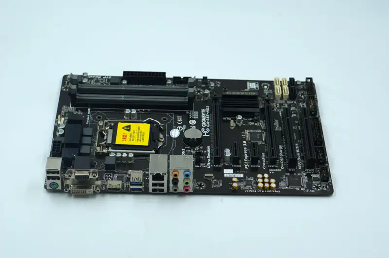Carte mère Gigabyte GA-B85-HD3 1150 B85-HD3