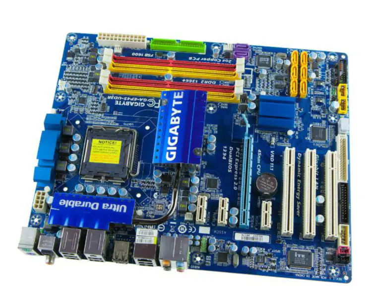 Carte mère Gigabyte GA-EP45-UD3R LGA 775 DDR2