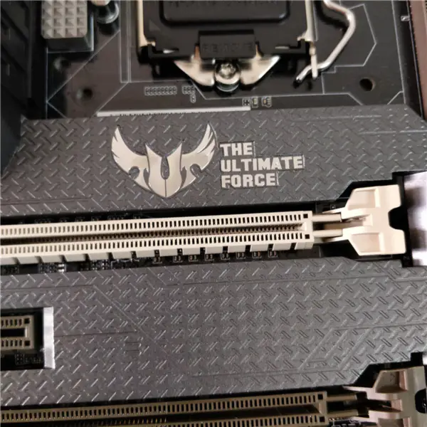 ASUS GRYPHON Z97 ARMOR EDITION Carte mère LGA1150 DDR3 32G ATX