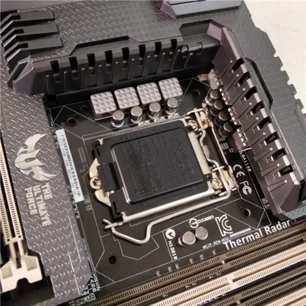 ASUS GRYPHON Z97 ARMOR EDITION Carte mère LGA1150 DDR3 32G ATX