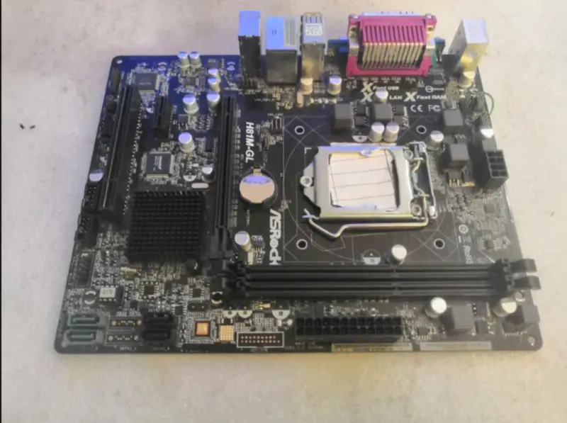 Carte mère ASRock H81M-GL LGA1150 H81 USB3.0 SATA3 DDR3
