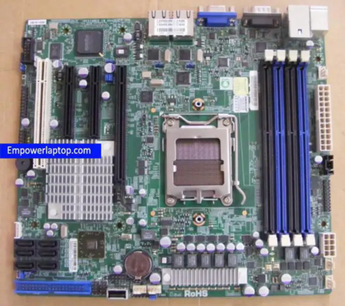 Carte mère SuperMicro H8SCM-F pour serveur H8SCM-F-AM041 puce SR5650 supportant 8 cœurs C32
