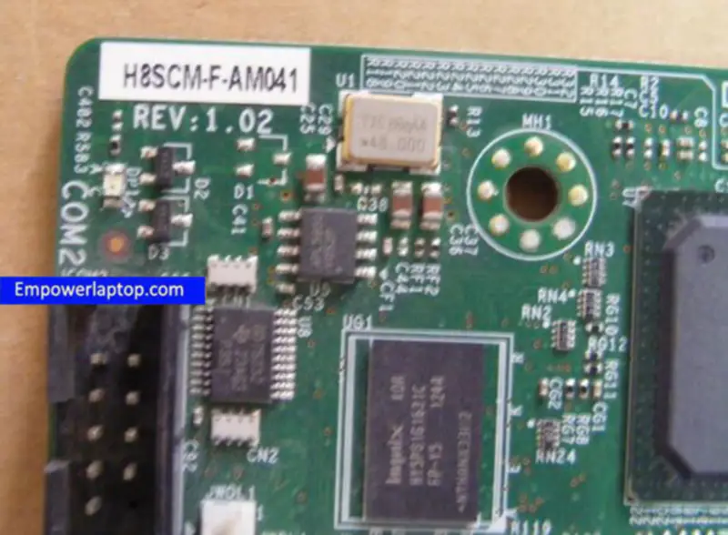 Carte mère SuperMicro H8SCM-F pour serveur H8SCM-F-AM041 puce SR5650 supportant 8 cœurs C32