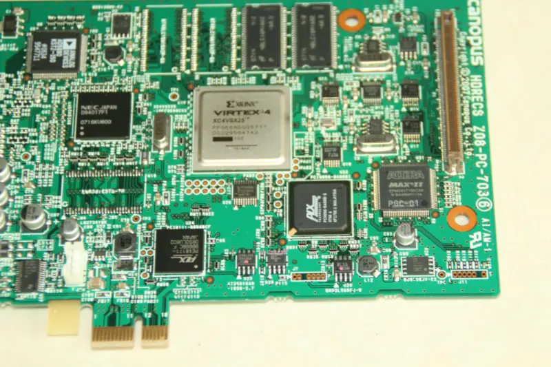 Canopus HDRECS Z08-PC-703 Carte d'acquisition Pegasus pour le montage vidéo multiformat en temps réel